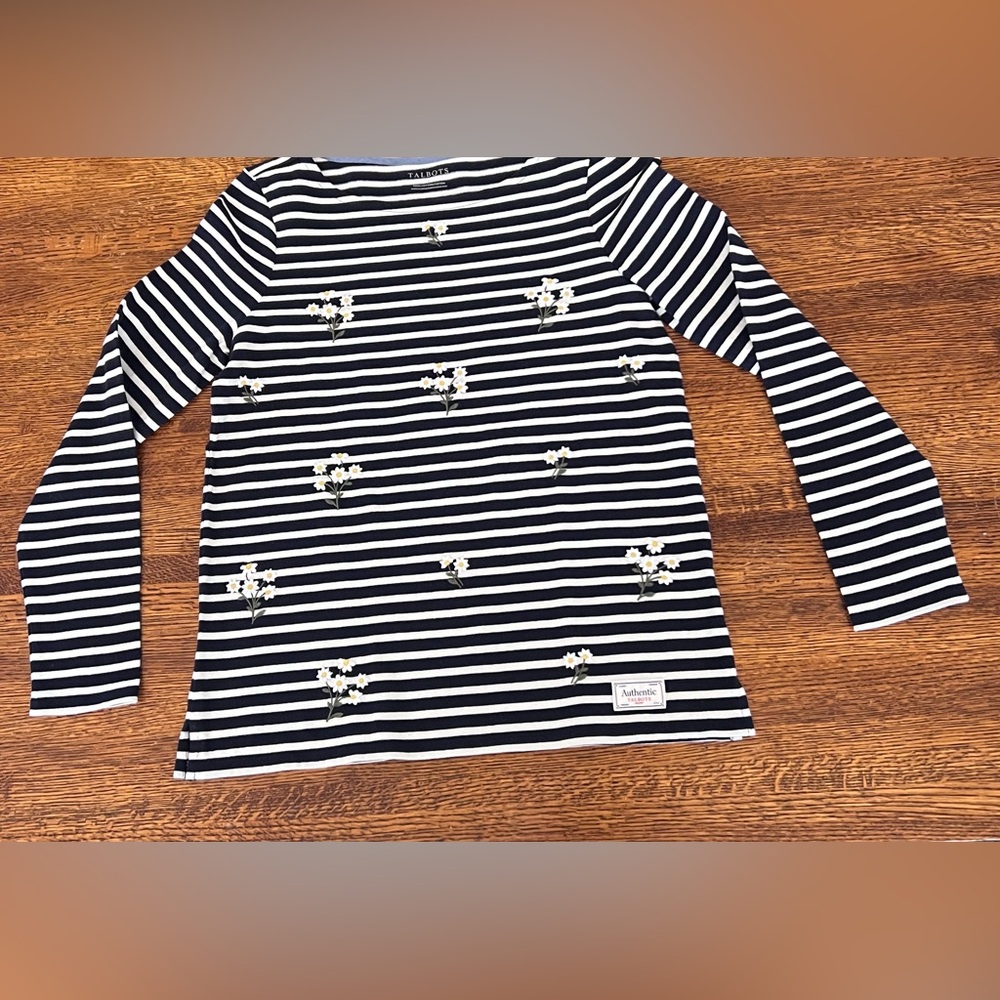 TALBOTS Authentic Tee Stripe Mariner Embroidered Floral Daisy 100% Cotton SZ S